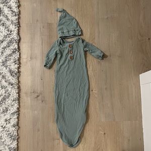 Caden Lane knotted gown & hat